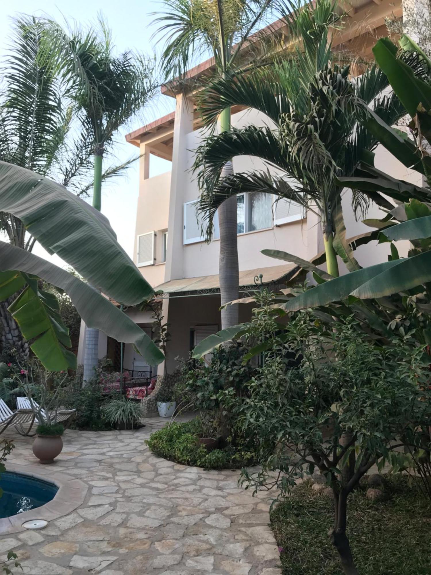 Appartamento Tropical Oasis Ouakam Esterno foto